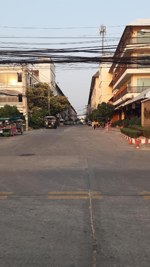 Jomtien Morningstar Guesthouse Экстерьер фото