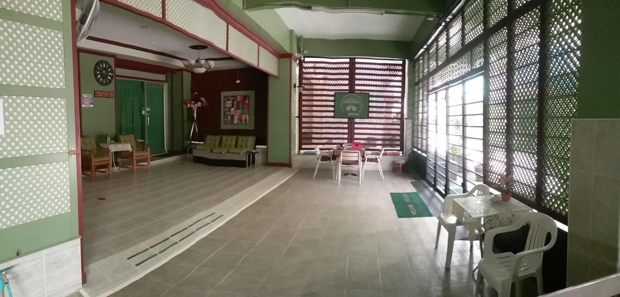 Jomtien Morningstar Guesthouse Экстерьер фото